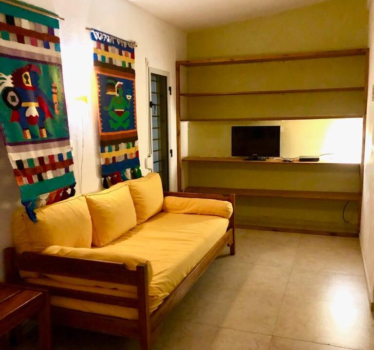 20 JdA Hall-Estar con sofá-cama