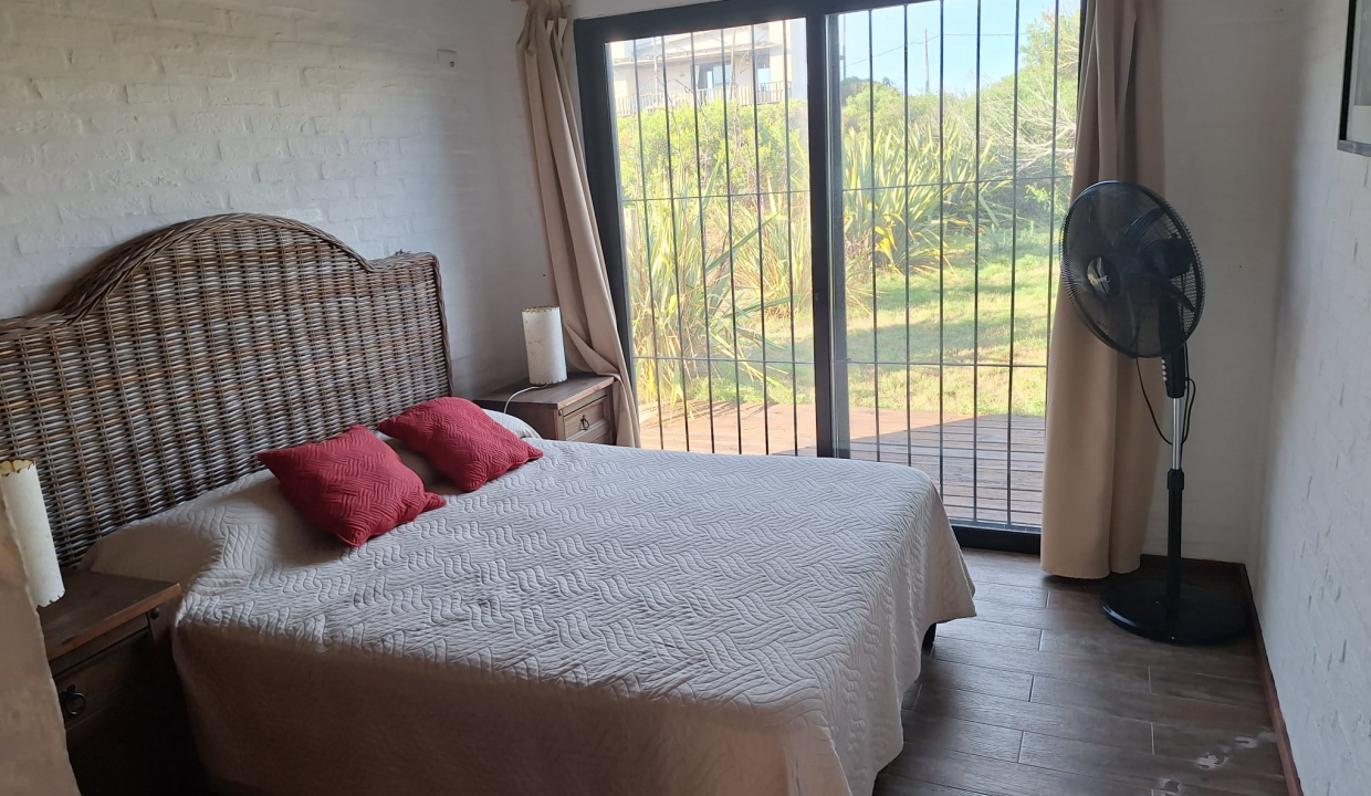 9259b0e2-afe1-4e46-a806-351268dfdc26