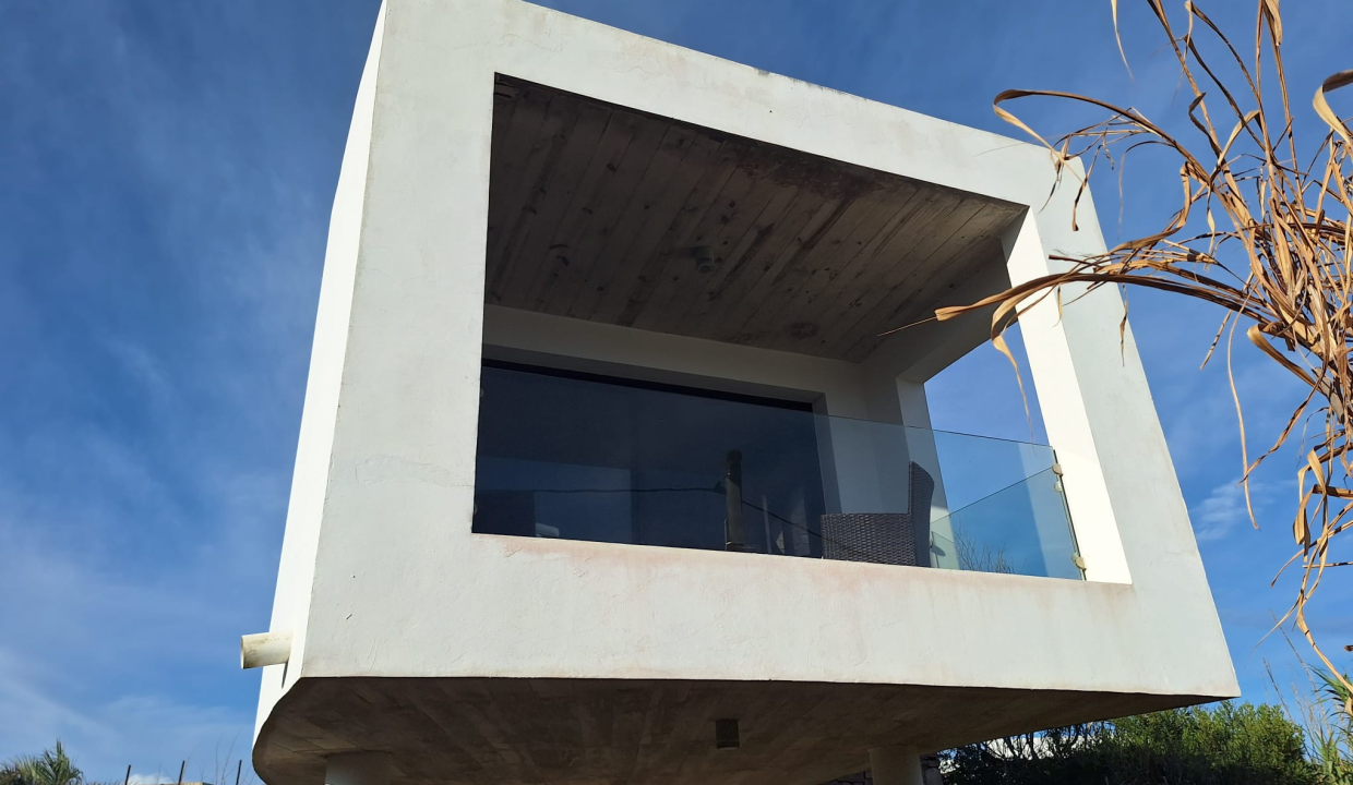 973b68ba-e644-444d-aa49-2082b119562c