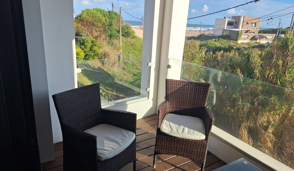 af9cc764-02d9-4358-b12f-bf7fa854d8bc