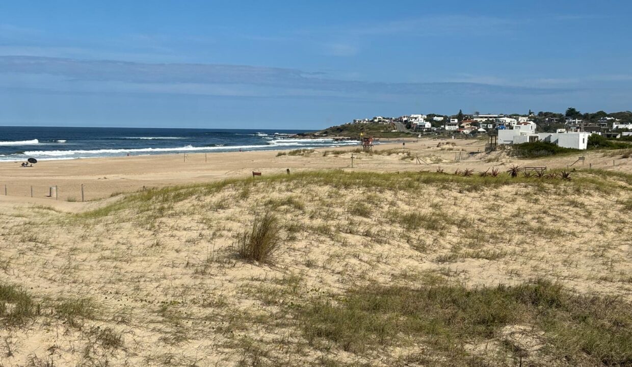 16178bf7-5fc6-4e22-9779-76136cc59f21