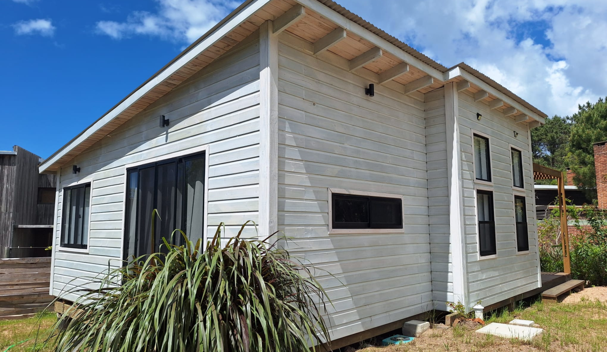 0414f225-db51-4066-bb20-aca016e4e908