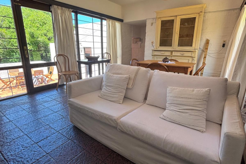 6b4e5390-12df-475e-bb4a-47d270d44b38