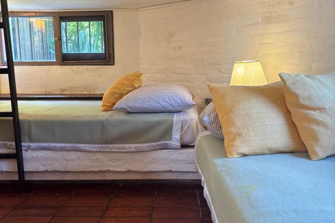 ac8c7611-0843-4829-9a71-6ecbdd1e99ef