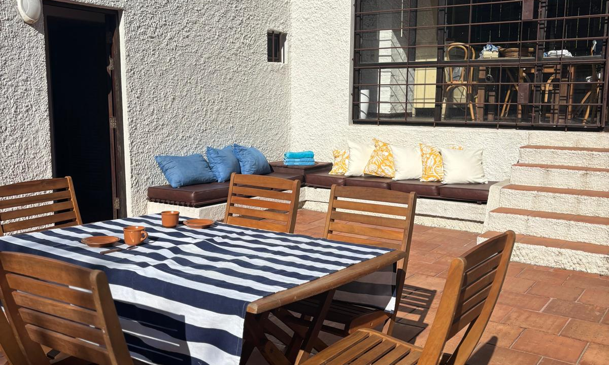 befb5dd4-b928-4cc8-806a-49b3fe498535