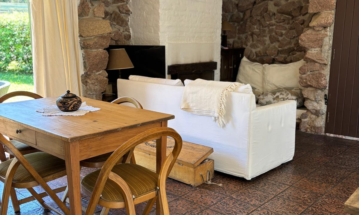 ed8f3f87-e37e-4cc0-bb8c-ad93be19f7e7