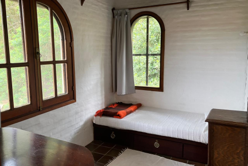 9abd2040-bd11-420a-b9fd-9de6a5979c3e