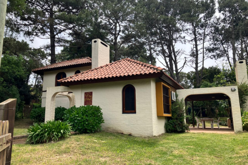 9ebb6d79-2286-4c63-89e8-b37d8d4a8d05