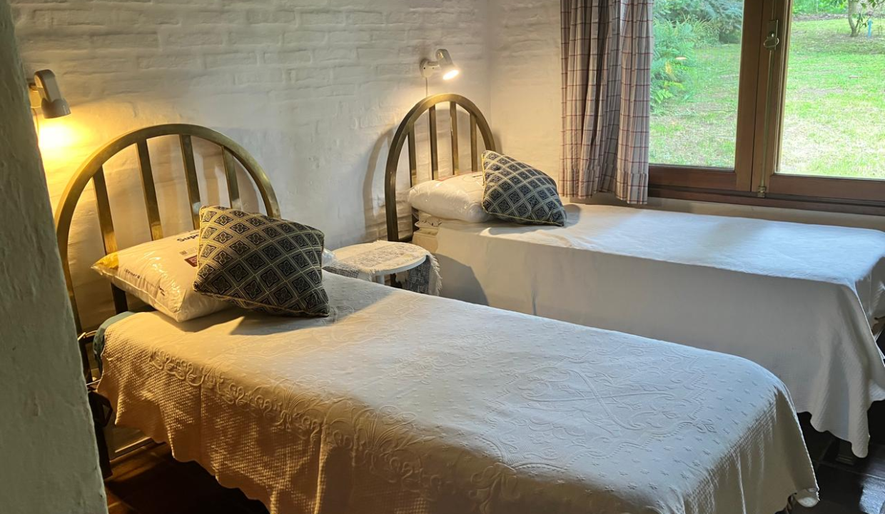 c6417f25-a25b-4299-9357-1313d6097496