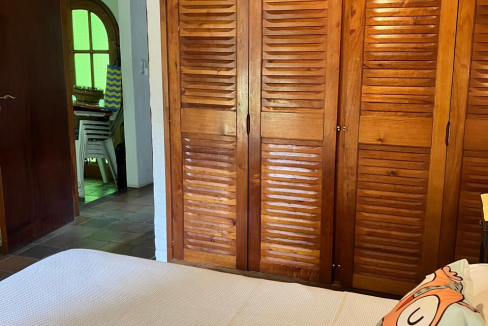 6e56f87c-7bac-48a4-96eb-b00c630c1d70